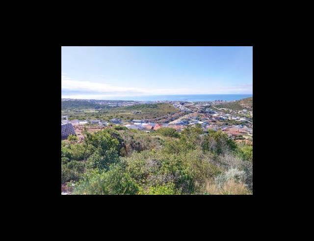 LAND FOR SALE IN MOSSEL BAY EXT 26